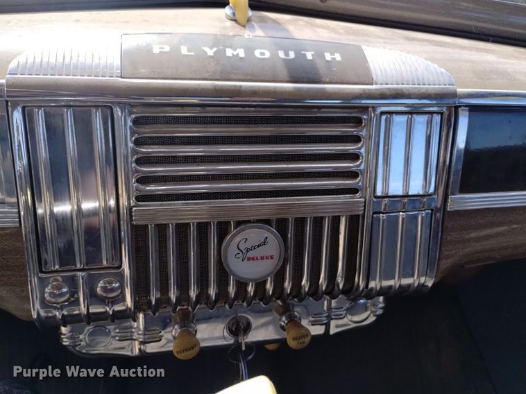 image for item LN9800 1948 Plymouth Special De Luxe