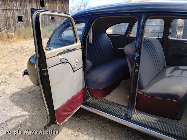 image for item LN9800 1948 Plymouth Special De Luxe