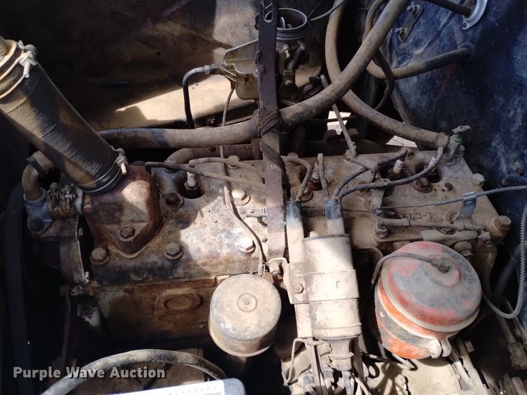 image for item LN9800 1948 Plymouth Special De Luxe