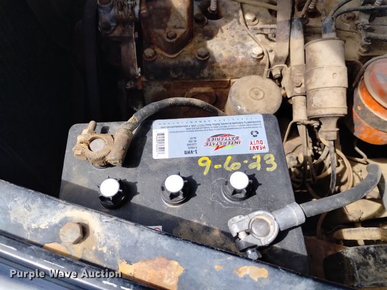 image for item LN9800 1948 Plymouth Special De Luxe