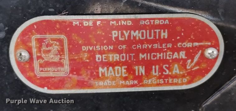 image for item LN9800 1948 Plymouth Special De Luxe