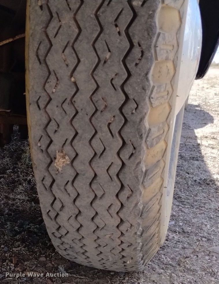 image for item LN9800 1948 Plymouth Special De Luxe