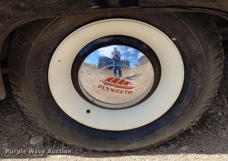 image for item LN9800 1948 Plymouth Special De Luxe