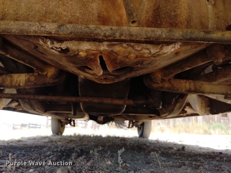 image for item LN9800 1948 Plymouth Special De Luxe