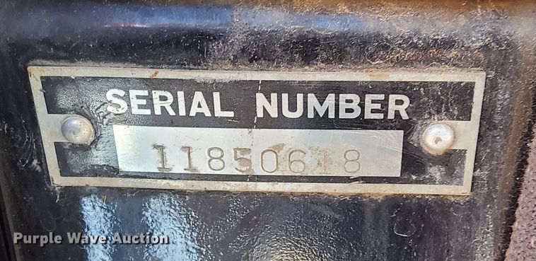 image for item LN9800 1948 Plymouth Special De Luxe