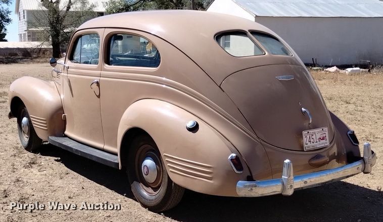 image for item LN9801 1939 Dodge D11 DeLuxe  