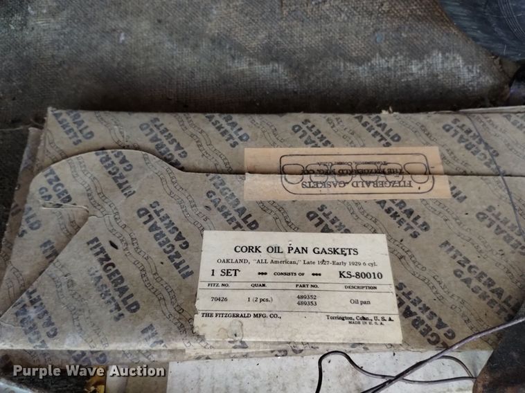 image for item LN9801 1939 Dodge D11 DeLuxe  