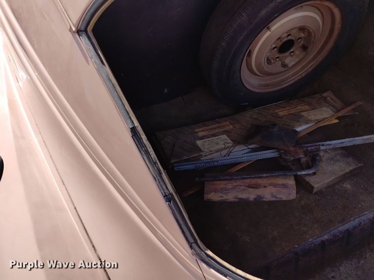 image for item LN9801 1939 Dodge D11 DeLuxe  