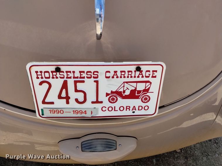 image for item LN9801 1939 Dodge D11 DeLuxe  