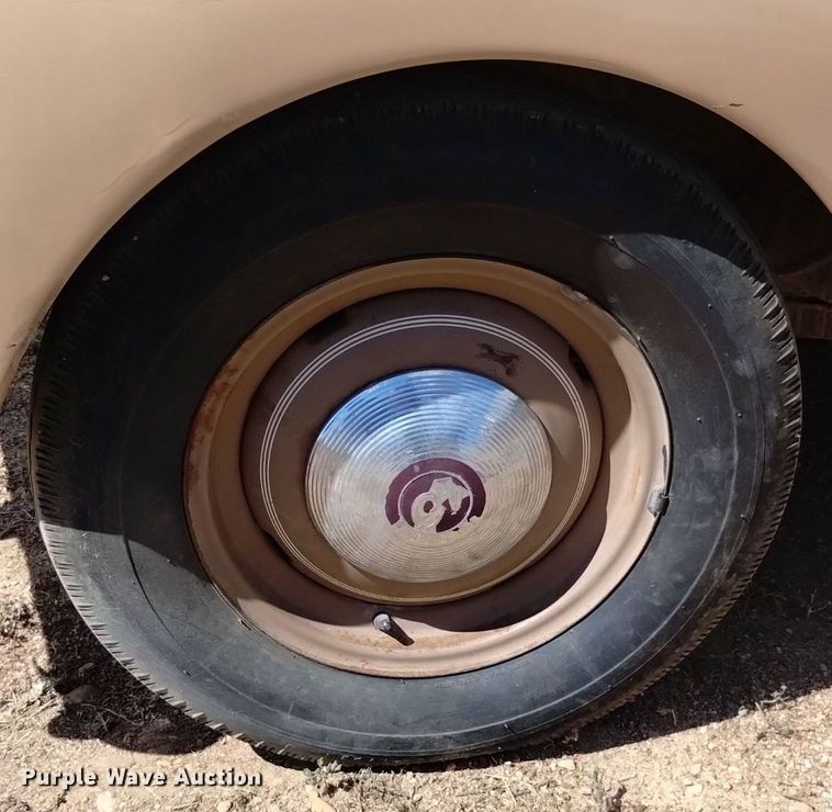 image for item LN9801 1939 Dodge D11 DeLuxe  