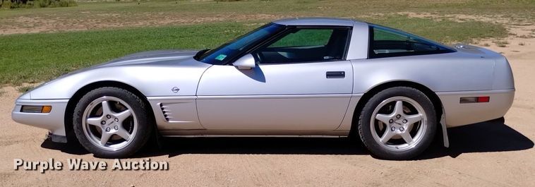 image for item LP9706 1996 Chevrolet Corvette Collectors Edition