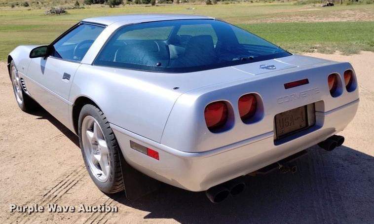 image for item LP9706 1996 Chevrolet Corvette Collectors Edition