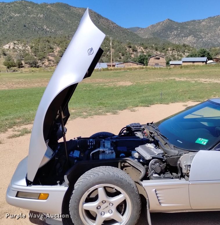 image for item LP9706 1996 Chevrolet Corvette Collectors Edition