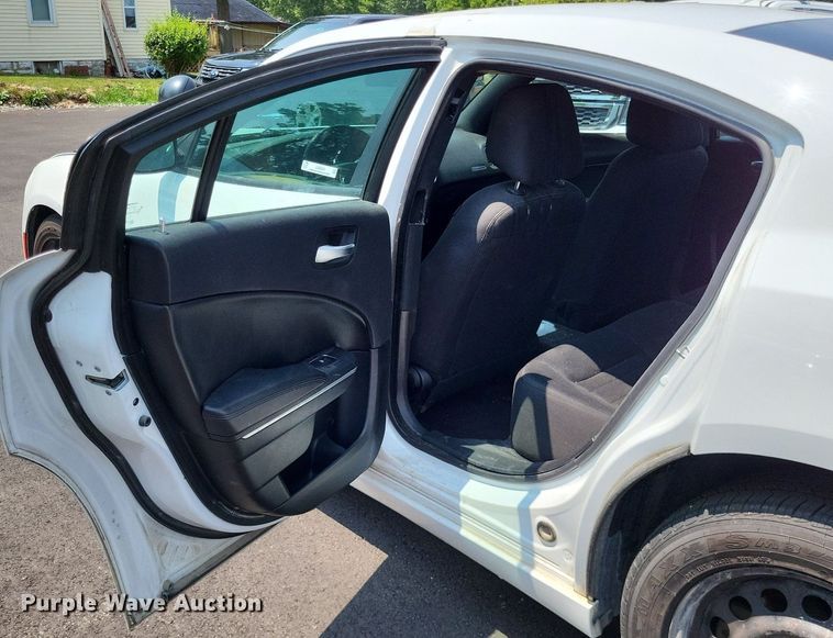 image for item LS9604 2017 Dodge Charger Police