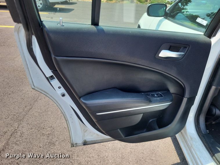 image for item LS9604 2017 Dodge Charger Police