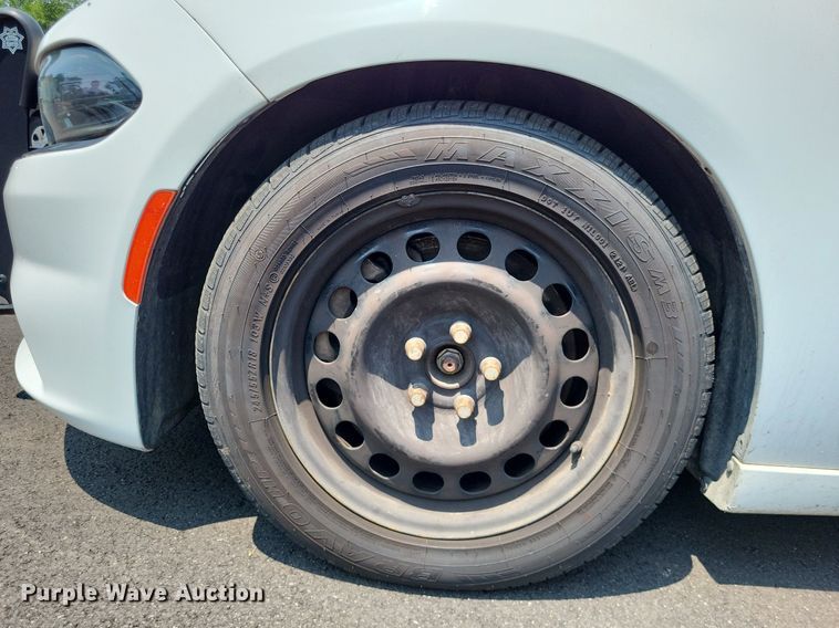 image for item LS9604 2017 Dodge Charger Police