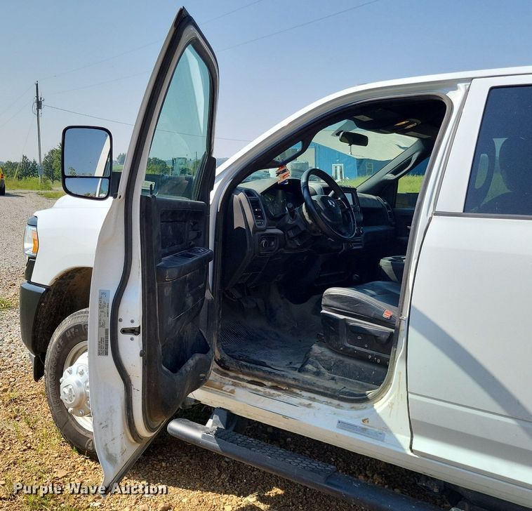 image for item LS9741 2021 Dodge Ram 3500  Crew Cab utility bed pickup truck