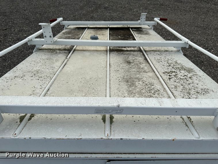 image for item LV9045 Reading  pickup truck topper