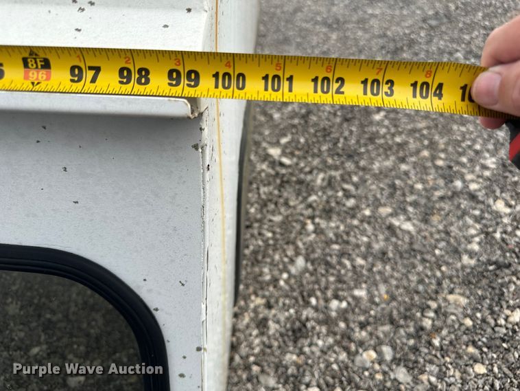 image for item LV9045 Reading  pickup truck topper