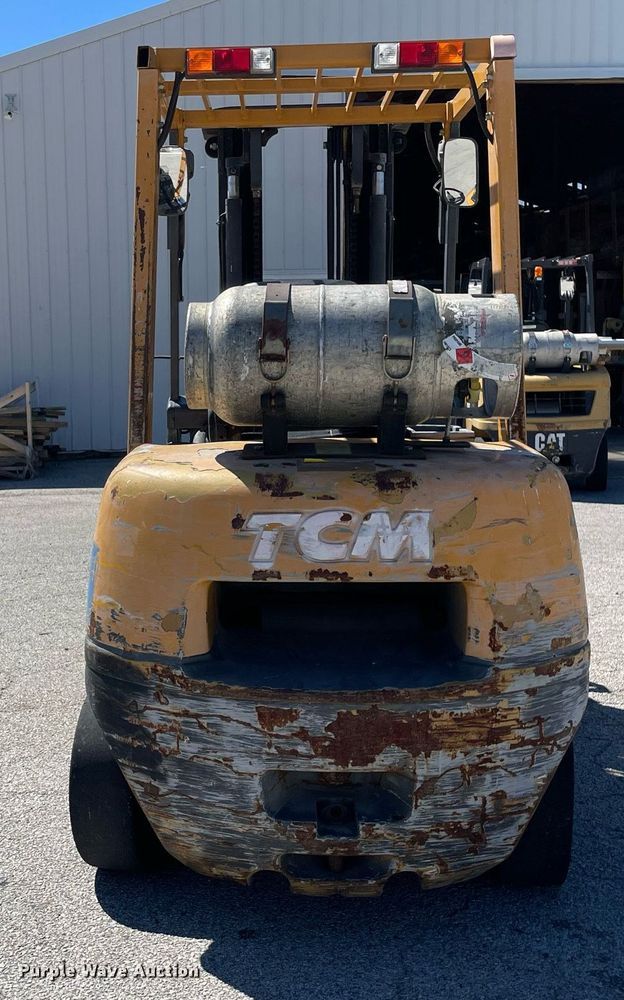 image for item LV9793 TCM FG30N5T forklift