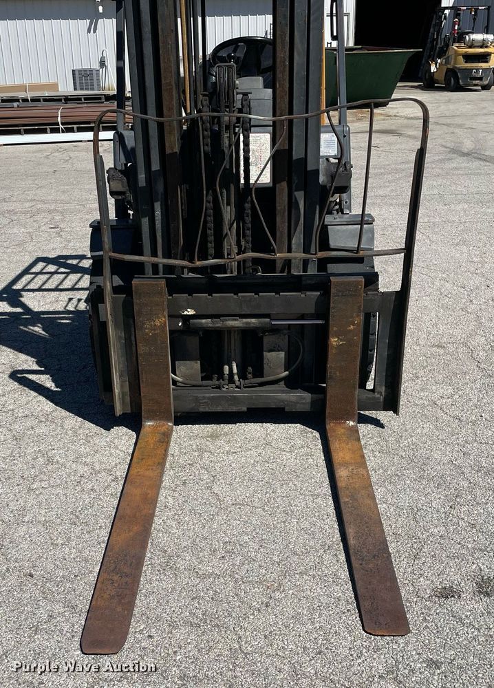 image for item LV9793 TCM FG30N5T forklift