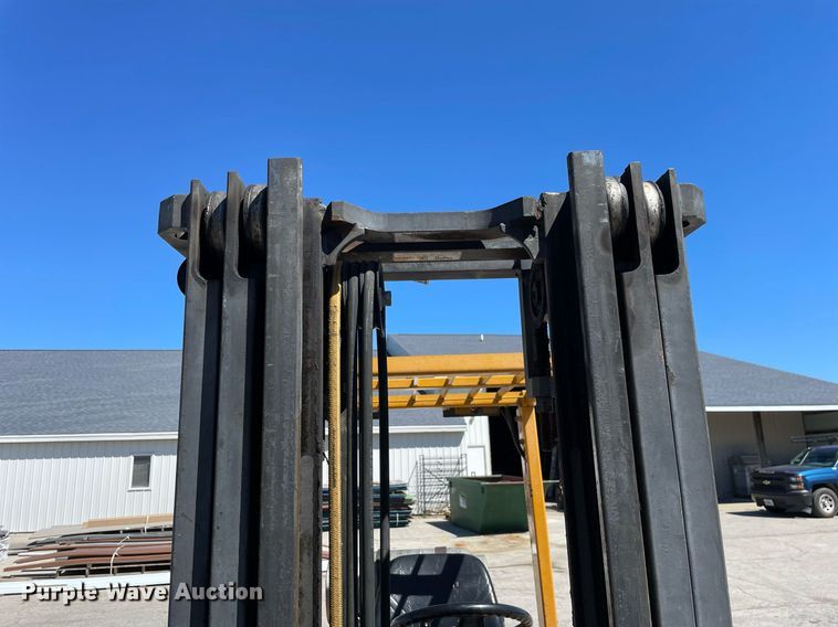 image for item LV9793 TCM FG30N5T forklift