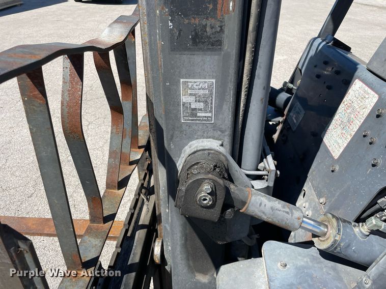 image for item LV9793 TCM FG30N5T forklift