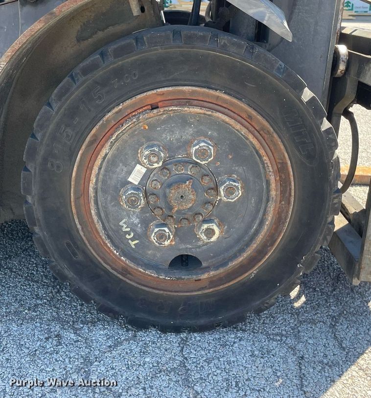 image for item LV9793 TCM FG30N5T forklift