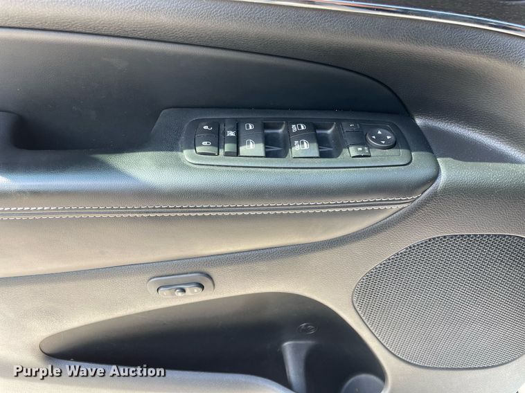 image for item LV9796 2017 Jeep Grand Cherokee Limited  SUV