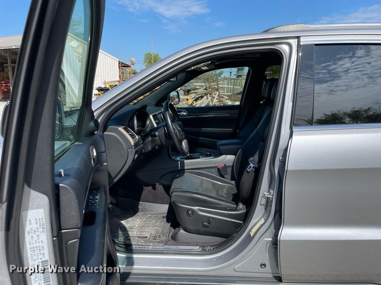 image for item LV9796 2017 Jeep Grand Cherokee Limited  SUV