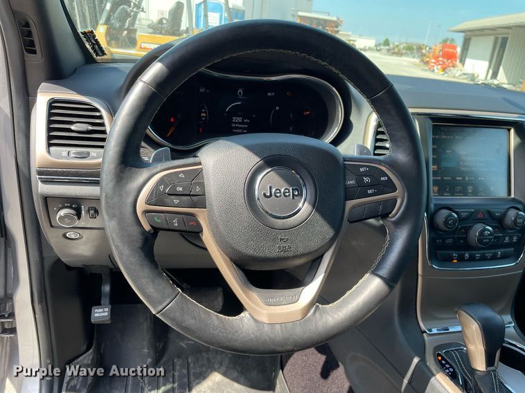 image for item LV9796 2017 Jeep Grand Cherokee Limited  SUV