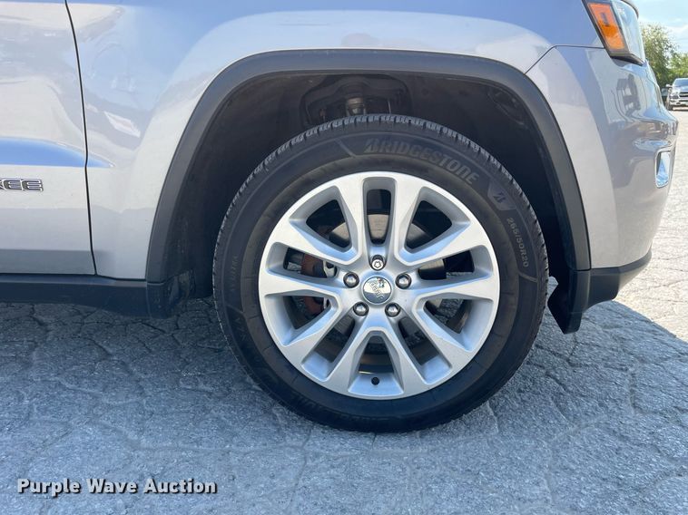 image for item LV9796 2017 Jeep Grand Cherokee Limited  SUV