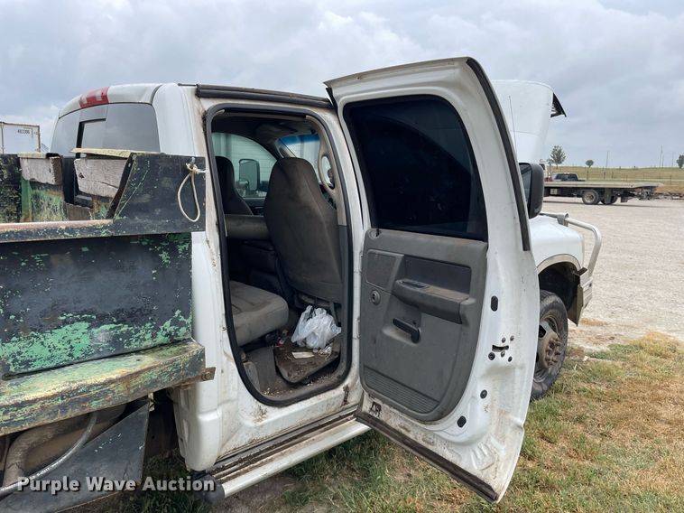 image for item LV9807 2007 Dodge Ram 3500HD  Quad Cab dump bed pickup truck