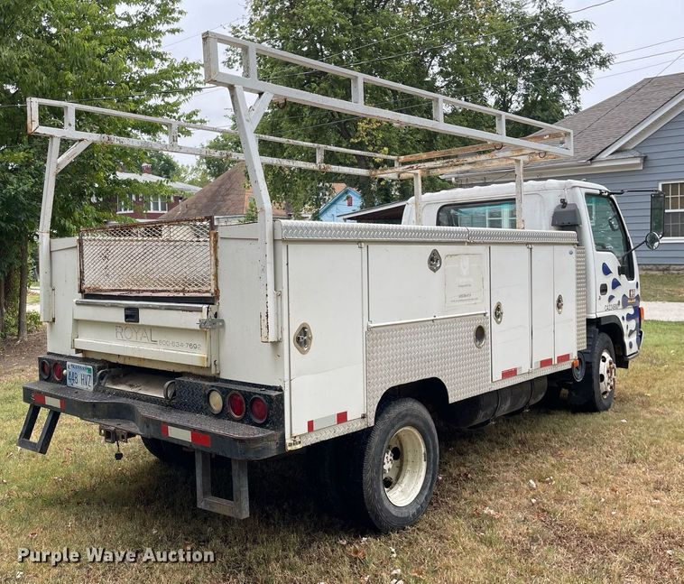 image for item LV9808 1996 GMC W4 Forward utility / service truck