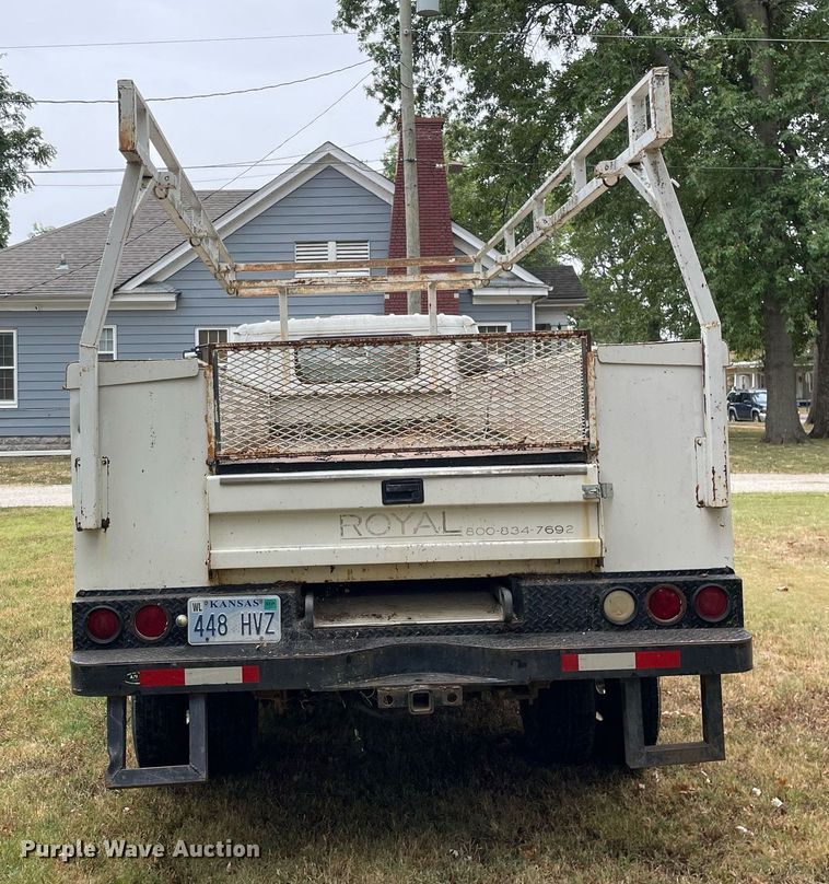 image for item LV9808 1996 GMC W4 Forward utility / service truck