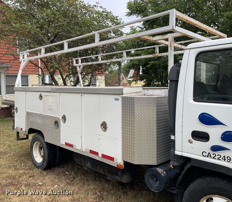 image for item LV9808 1996 GMC W4 Forward utility / service truck