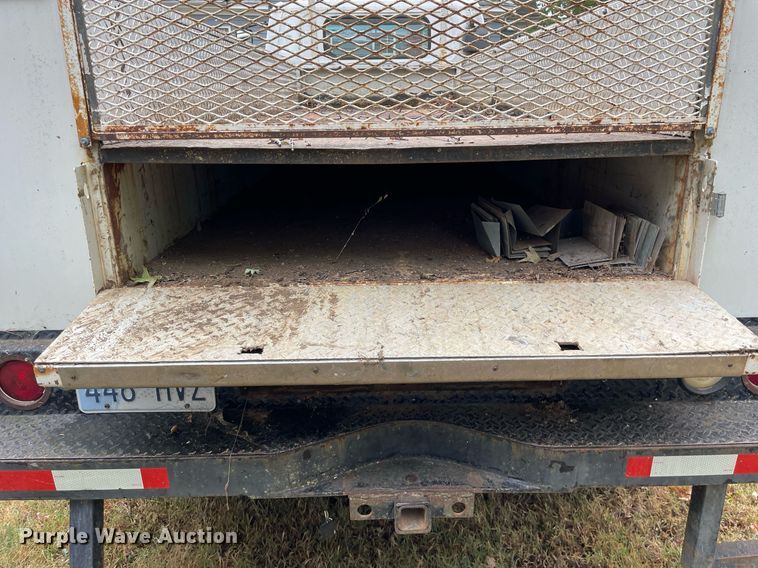 image for item LV9808 1996 GMC W4 Forward utility / service truck