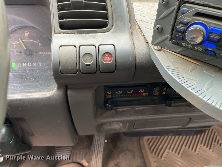 image for item LV9808 1996 GMC W4 Forward utility / service truck