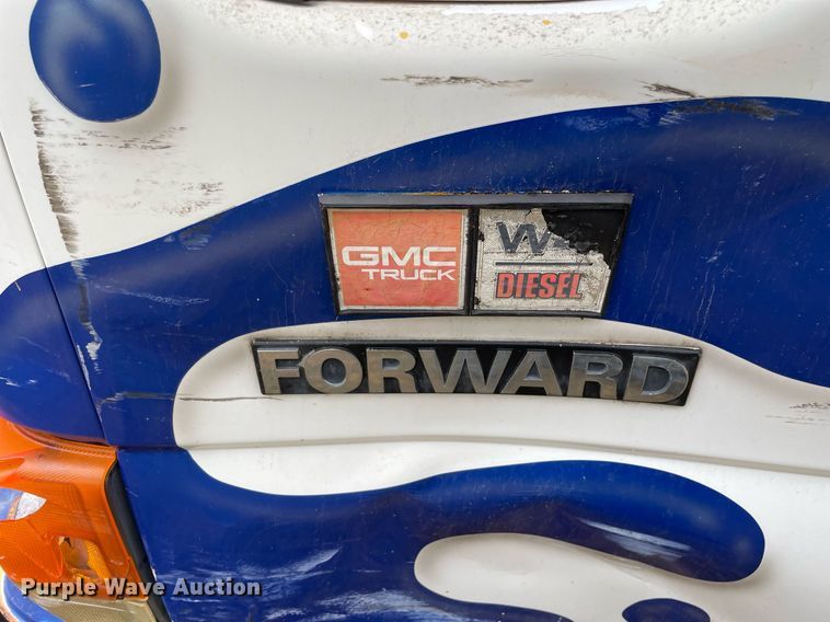 image for item LV9808 1996 GMC W4 Forward utility / service truck