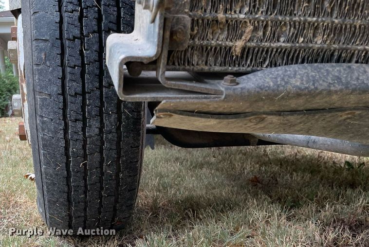 image for item LV9808 1996 GMC W4 Forward utility / service truck