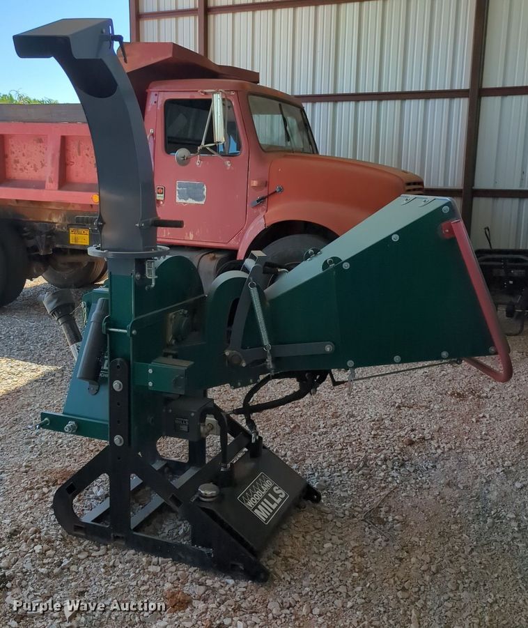 image for item LY9355 2020 Woodland Mills WC88  wood chipper