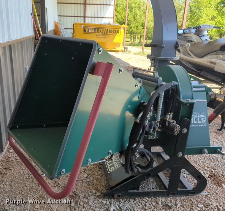 image for item LY9355 2020 Woodland Mills WC88  wood chipper