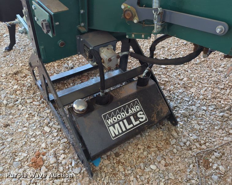 image for item LY9355 2020 Woodland Mills WC88  wood chipper