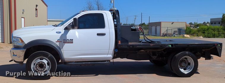 image for item LY9357 2018 Dodge Ram 5500HD  flatbed truck