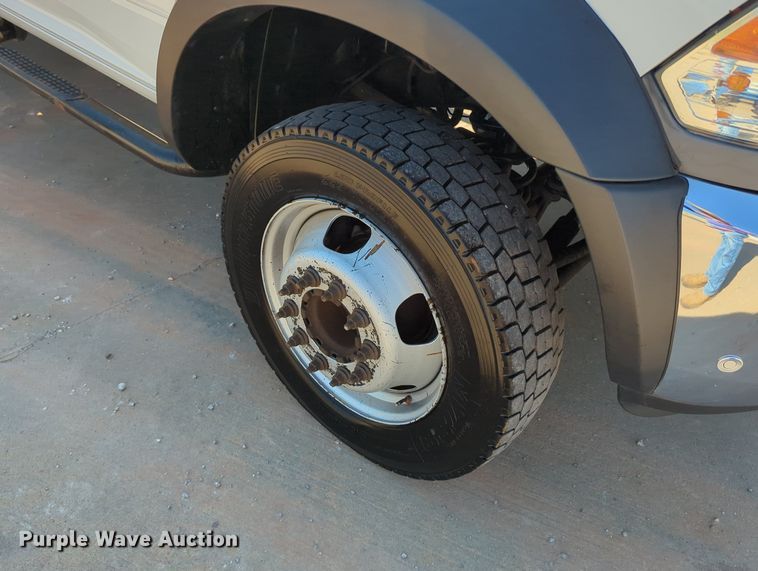 image for item LY9357 2018 Dodge Ram 5500HD  flatbed truck