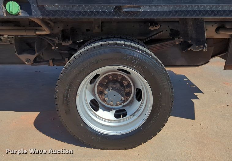 image for item LY9357 2018 Dodge Ram 5500HD  flatbed truck