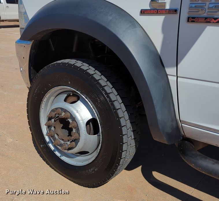 image for item LY9357 2018 Dodge Ram 5500HD  flatbed truck