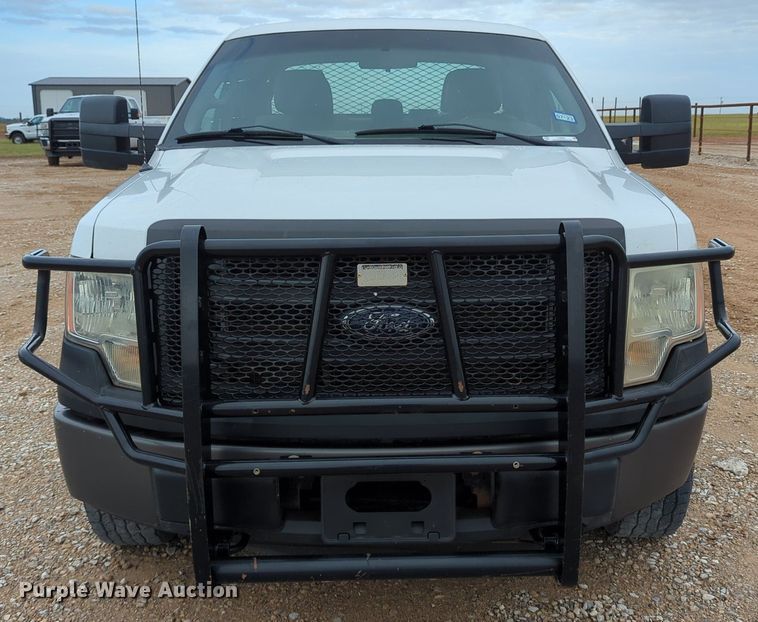 image for item LY9391 2013 Ford F150 XL  SuperCab pickup truck