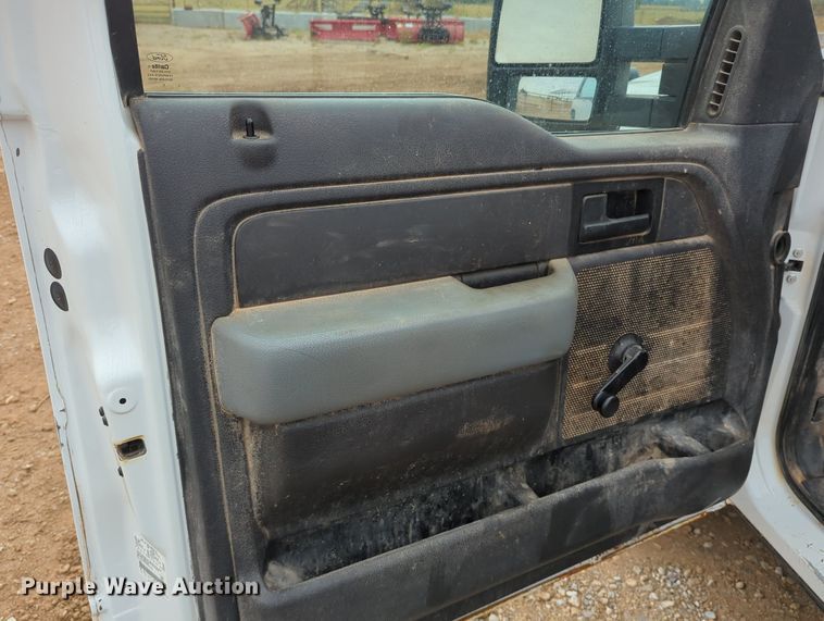 image for item LY9391 2013 Ford F150 XL  SuperCab pickup truck