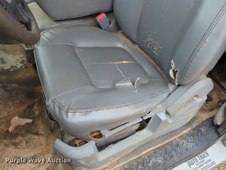 image for item LY9391 2013 Ford F150 XL  SuperCab pickup truck